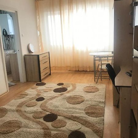 Studio In Regim Hotelier Alba Iulia Exterior foto