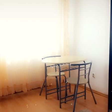 Studio In Regim Hotelier Alba Iulia Exterior foto